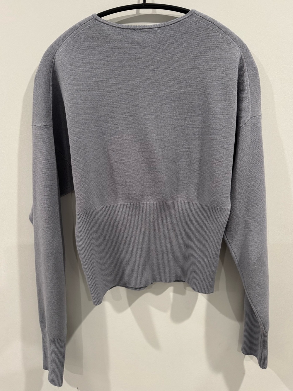 Wilfred Golightly Cardigan (Aritzia) - Moon Dust Grey - Picture 3 of 4